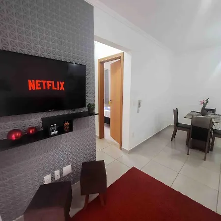 Bem No Centro, Cozinha Completa, Varanda E Garagem Poços de Caldas Exterior foto