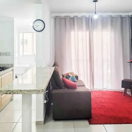 Bem No Centro, Cozinha Completa, Varanda E Garagem Poços de Caldas Exterior foto