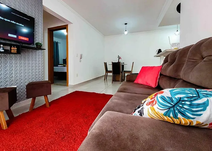 Bem No Centro, Cozinha Completa, Varanda E Garagem